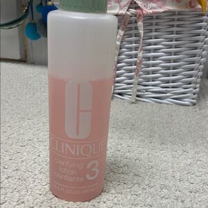 Clinique Clarifying Lotion 3 in Soft Pink